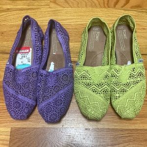 New TOMS sneakers! 2 pairs size 7.5